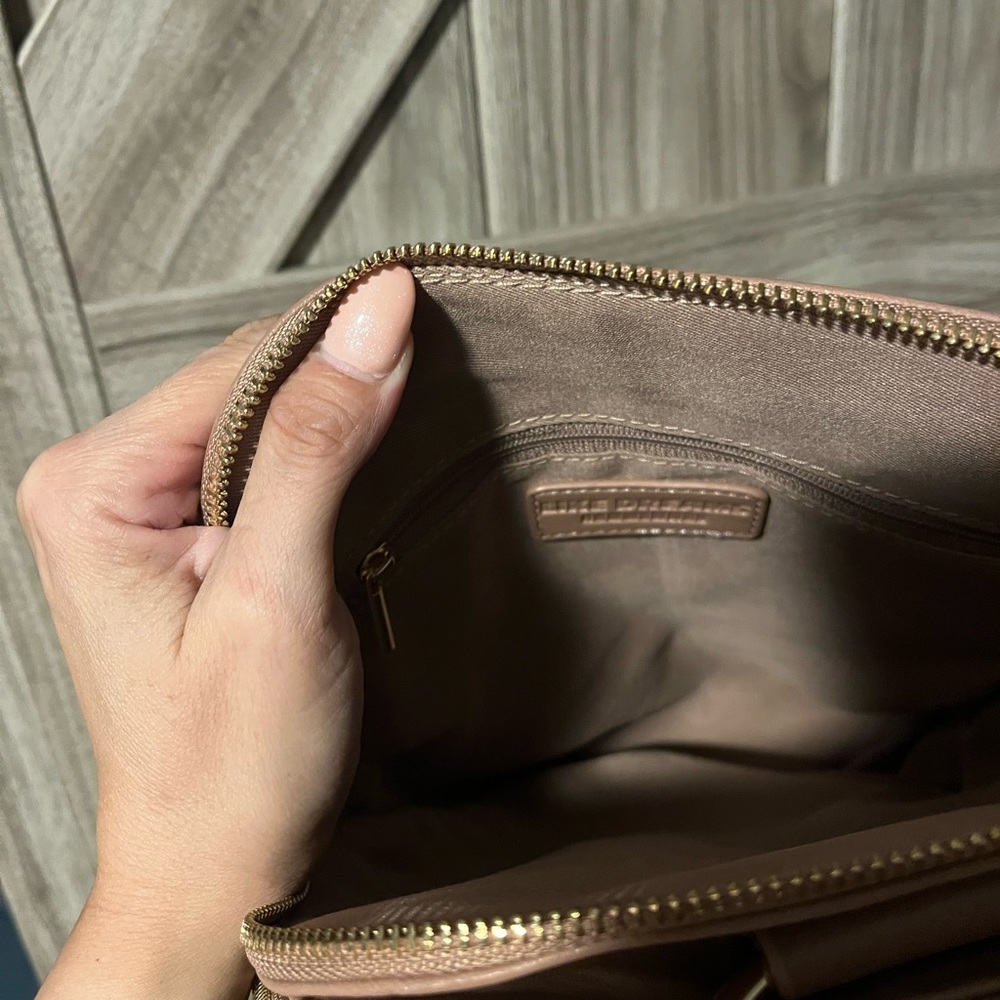 ✨Quilted Backpack✨ - Picture 4 of 5